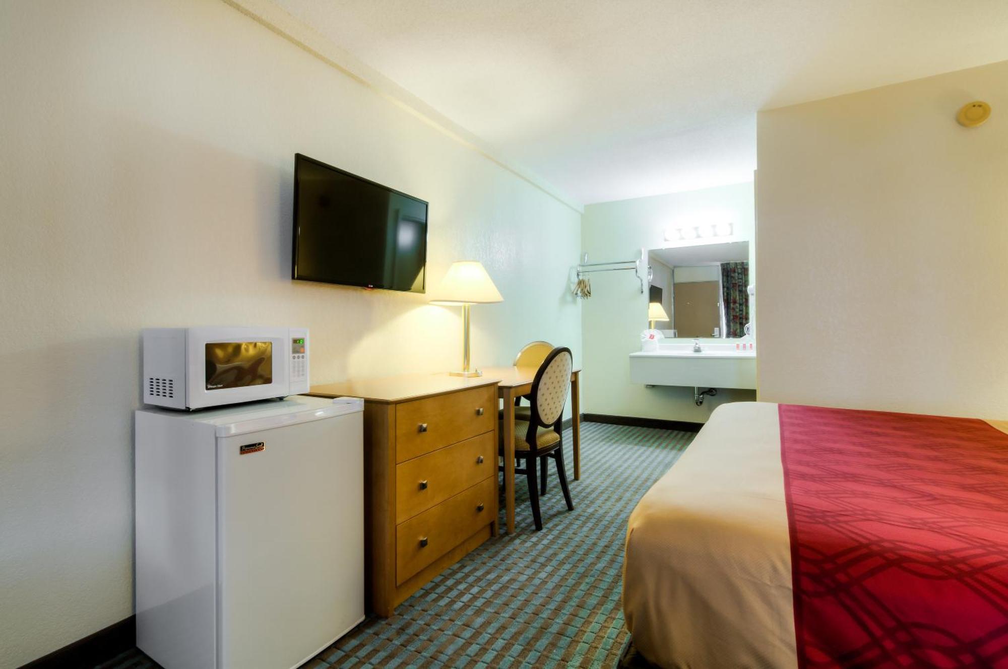 Econo Lodge Shorewood Rom bilde