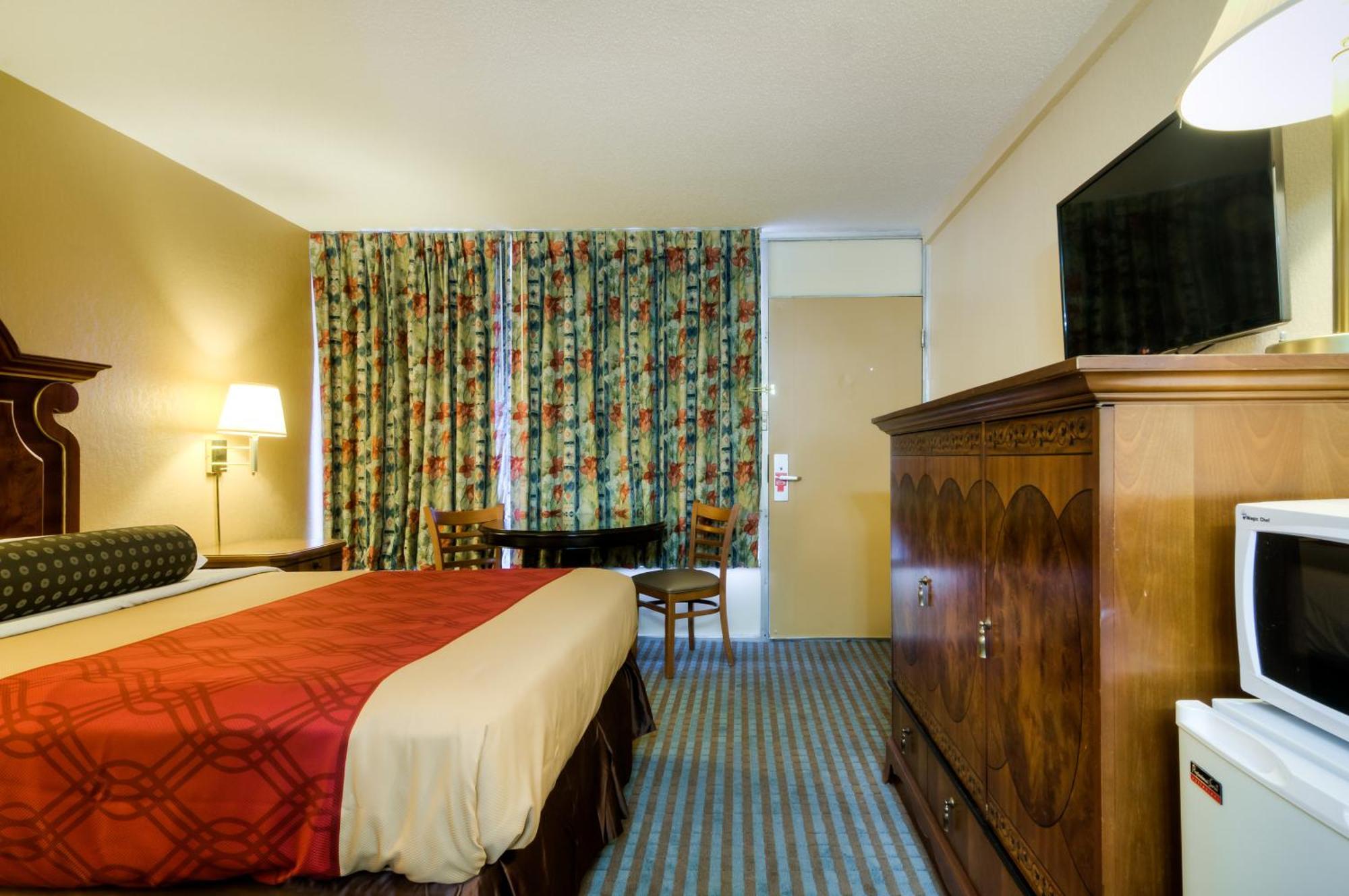 Econo Lodge Shorewood Rom bilde