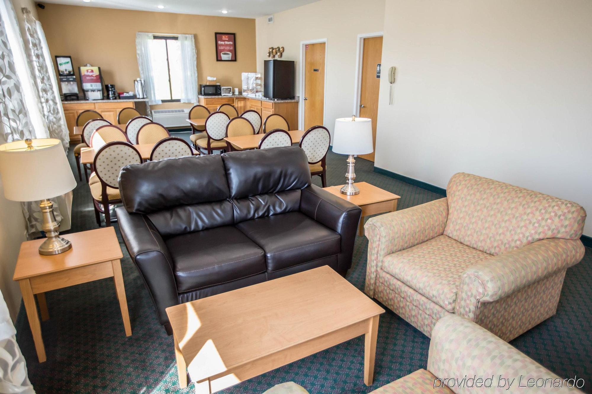 Econo Lodge Shorewood Eksteriør bilde