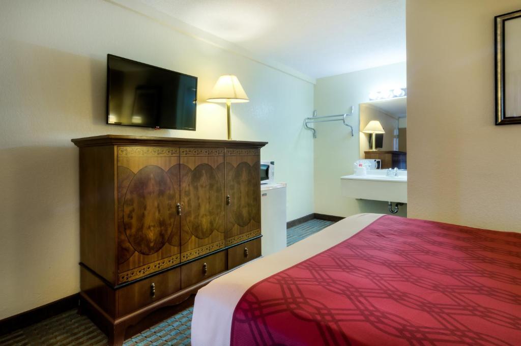 Econo Lodge Shorewood Rom bilde